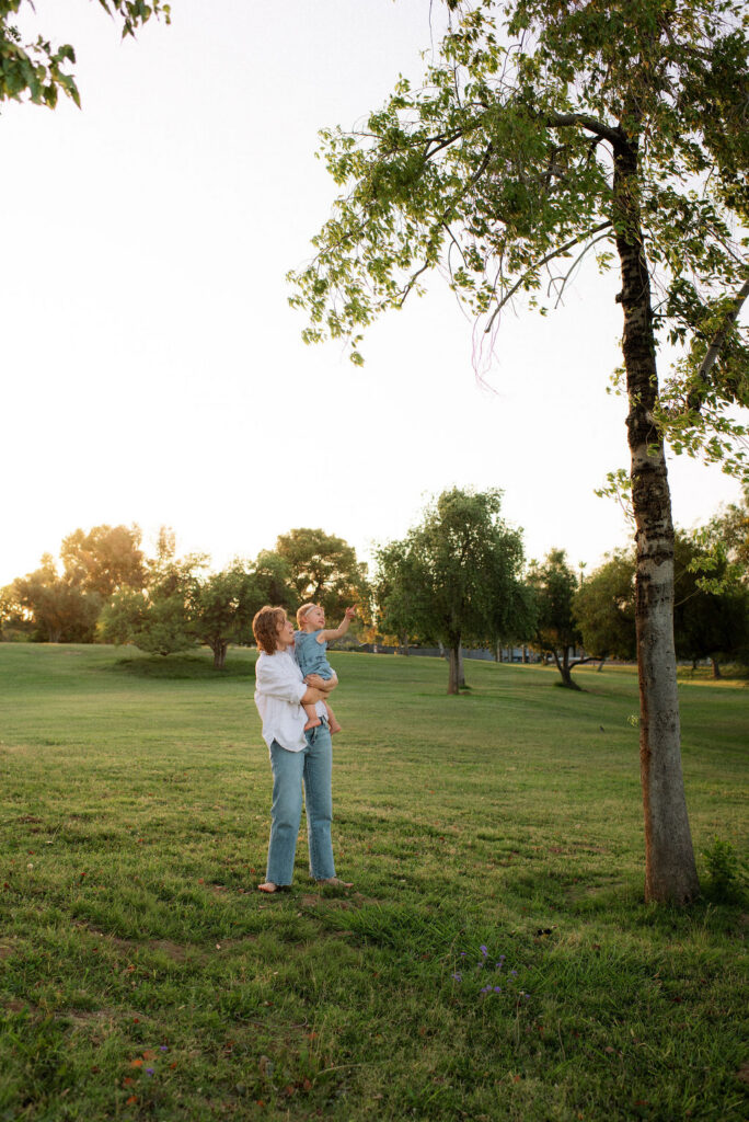 mom and daughter at a Phoenix Arizona park for candid photos